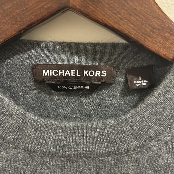 Michael Kors LOVE Cashmere Sweater - Picture 2 of 7